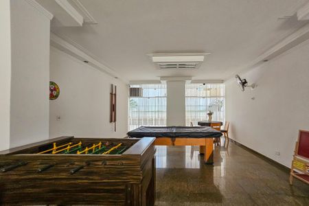 Apartamento para alugar com 178m², 3 quartos e 1 vagaÁrea de Lazer