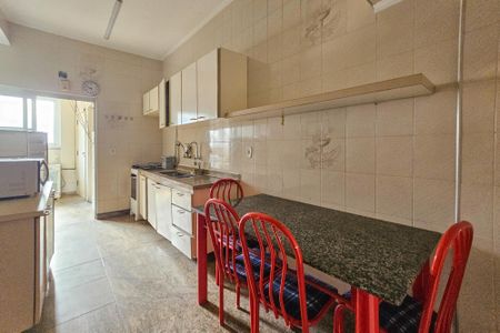 Apartamento para alugar com 178m², 3 quartos e 1 vagaCozinha