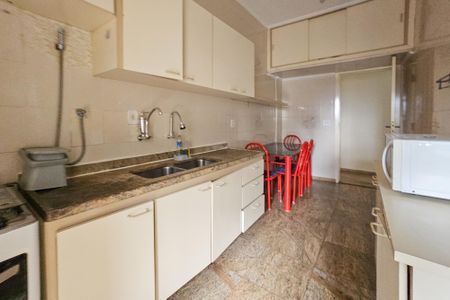 Apartamento para alugar com 178m², 3 quartos e 1 vagaCozinha