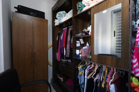 Apartamento à venda com 58m², 3 quartos e 2 vagasQuarto 3