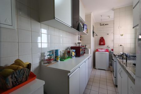 Apartamento à venda com 58m², 3 quartos e 2 vagasCozinha