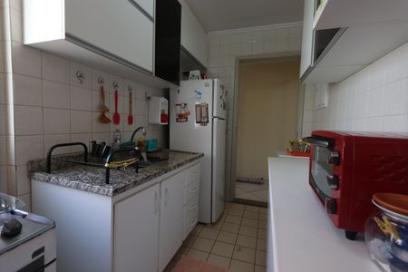 Apartamento à venda com 58m², 3 quartos e 2 vagasCozinha