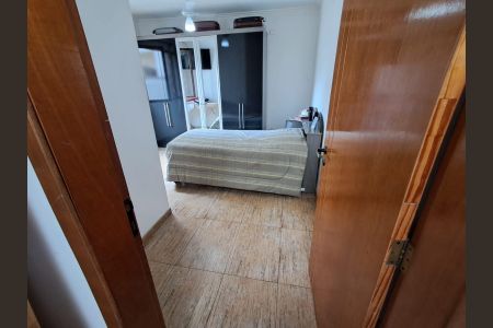 Casa à venda com 250m², 4 quartos e 3 vagas Casa à venda com 250m², 4 quartos e 3 vagasSuite 2