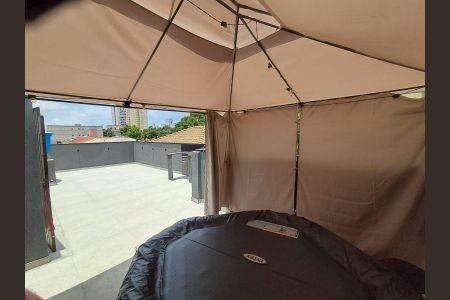 Casa à venda com 250m², 4 quartos e 3 vagas Casa à venda com 250m², 4 quartos e 3 vagasÁrea Externa