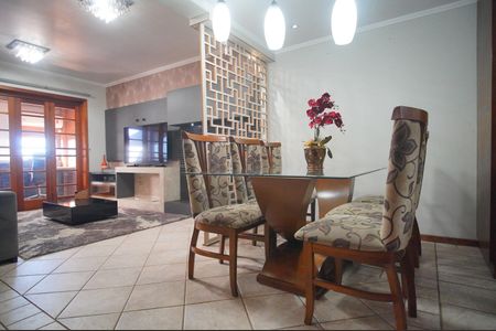 Casa à venda com 175m², 3 quartos e 2 vagasSala de Jantar