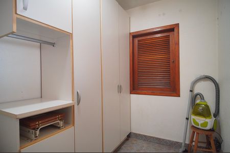 Casa à venda com 175m², 3 quartos e 2 vagasÁrea de Serviço