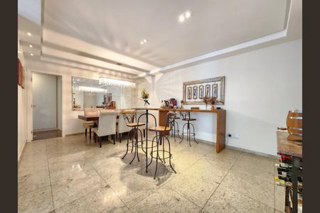 Apartamento à venda com 185m², 4 quartos e 3 vagas Apartamento à venda com 185m², 4 quartos e 3 vagasSala