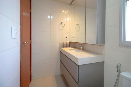 Apartamento à venda com 197m², 4 quartos e 4 vagasBanheiro da Suíte 4