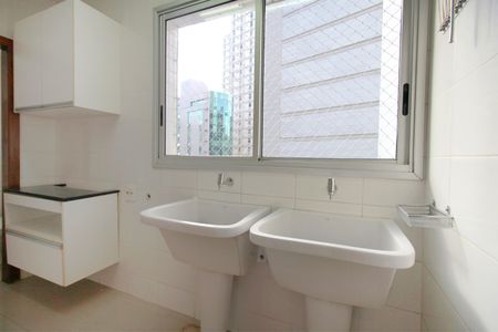 Apartamento à venda com 197m², 4 quartos e 4 vagasÁrea de Serviço