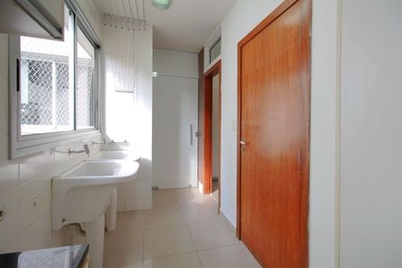 Apartamento à venda com 197m², 4 quartos e 4 vagasÁrea de Serviço