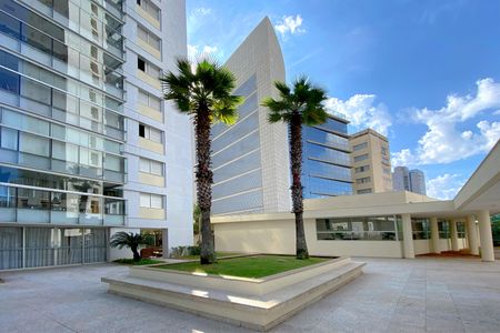 Apartamento à venda com 197m², 4 quartos e 4 vagasÁrea comum - Jardim