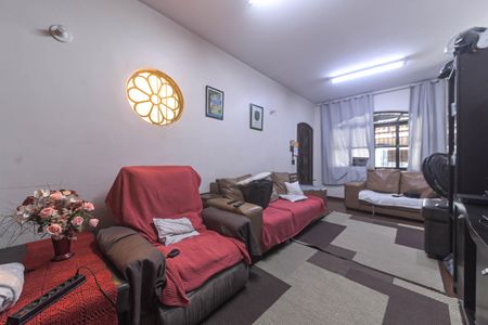 Casa à venda com 140m², 5 quartos e 3 vagasSala