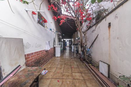 Casa à venda com 140m², 5 quartos e 3 vagasQuintal