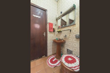 Casa à venda com 140m², 5 quartos e 3 vagasBanheiro Social