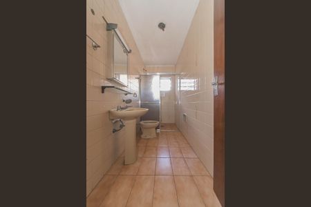 Casa à venda com 140m², 5 quartos e 3 vagasCasa 2 - Suíte Banheiro