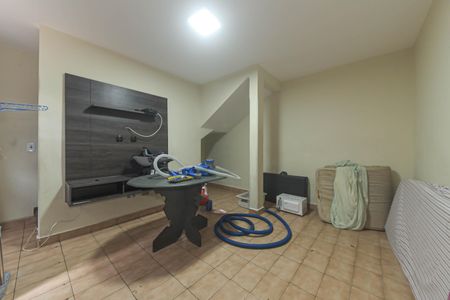 Casa à venda com 140m², 5 quartos e 3 vagasCasa 2 - Sala