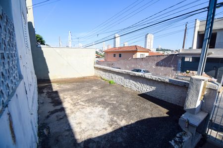 Casa à venda com 208m², 1 quarto e sem vagaQuintal