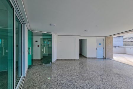 Apartamento à venda com 102m², 3 quartos e 2 vagas Apartamento à venda com 102m², 3 quartos e 2 vagasÁrea comum - Salão de festas