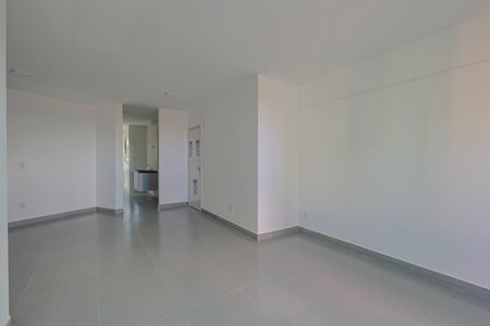 Apartamento à venda com 102m², 3 quartos e 2 vagas Apartamento à venda com 102m², 3 quartos e 2 vagasSala