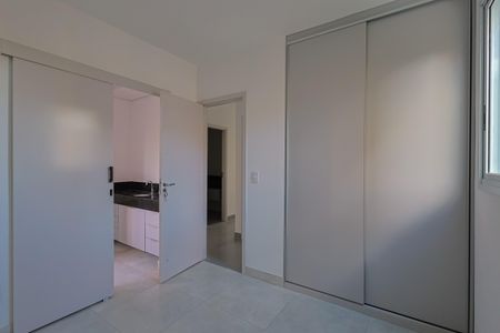 Apartamento à venda com 102m², 3 quartos e 2 vagas Apartamento à venda com 102m², 3 quartos e 2 vagasSuíte 2