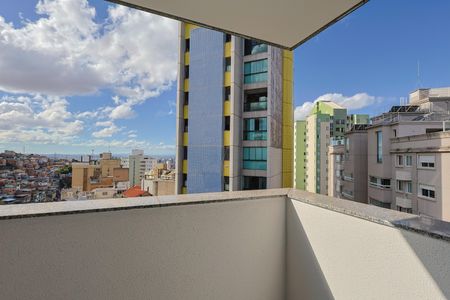 Apartamento à venda com 102m², 3 quartos e 2 vagas Apartamento à venda com 102m², 3 quartos e 2 vagasVaranda da Sala