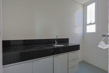 Apartamento à venda com 102m², 3 quartos e 2 vagas Apartamento à venda com 102m², 3 quartos e 2 vagasBanheiro da Suíte 1