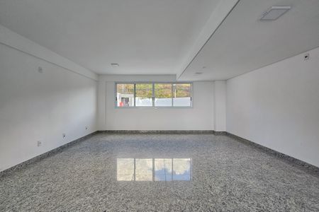 Apartamento à venda com 102m², 3 quartos e 2 vagas Apartamento à venda com 102m², 3 quartos e 2 vagasÁrea comum - Salão de festas