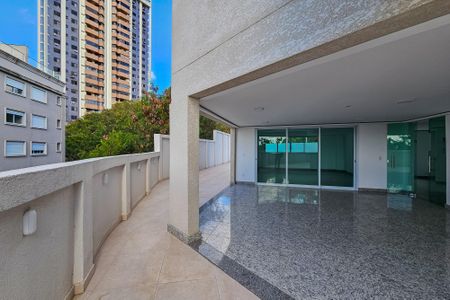 Apartamento à venda com 102m², 3 quartos e 2 vagas Apartamento à venda com 102m², 3 quartos e 2 vagasÁrea comum - Salão de festas