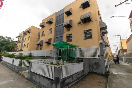 Apartamento à venda com 52m², 2 quartos e sem vaga Apartamento à venda com 52m², 2 quartos e sem vagaFachada