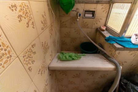 Apartamento à venda com 52m², 2 quartos e sem vaga Apartamento à venda com 52m², 2 quartos e sem vagaCozinha e Área de Serviço