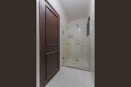 Casa à venda com 313m², 4 quartos e 3 vagas Casa à venda com 313m², 4 quartos e 3 vagasBanheiro 1