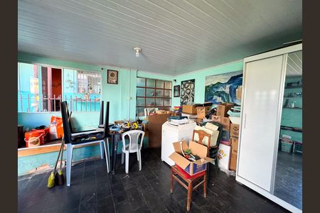 Casa à venda com 140m², 4 quartos e 4 vagas Casa à venda com 140m², 4 quartos e 4 vagasQuarto de Serviço