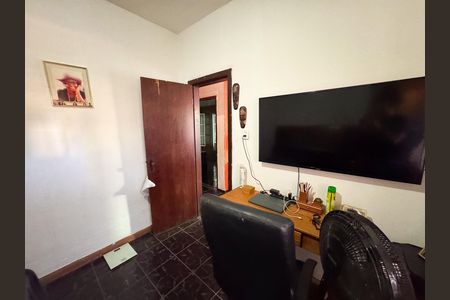 Casa à venda com 140m², 4 quartos e 4 vagas Casa à venda com 140m², 4 quartos e 4 vagasQuarto 1