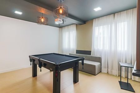 Apartamento para alugar com 35m², 2 quartos e sem vaga Apartamento para alugar com 35m², 2 quartos e sem vaga Área comum - Salão de jogos