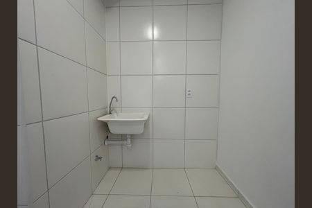 Apartamento para alugar com 35m², 2 quartos e sem vaga Apartamento para alugar com 35m², 2 quartos e sem vagaÁrea de Serviço