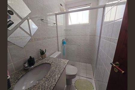 Apartamento à venda com 77m², 2 quartos e 1 vagaFoto 24