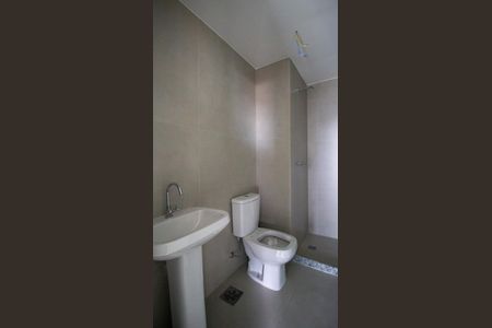 Apartamento à venda com 81m², 2 quartos e 1 vaga Apartamento à venda com 81m², 2 quartos e 1 vagaBanheiro Social