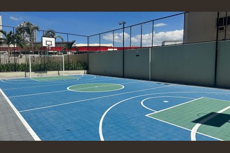 Apartamento à venda com 81m², 2 quartos e 1 vaga Apartamento à venda com 81m², 2 quartos e 1 vagaÁrea Comum - Quadra