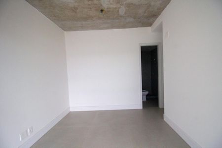 Apartamento à venda com 81m², 2 quartos e 1 vaga Apartamento à venda com 81m², 2 quartos e 1 vagaSuíte