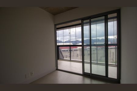 Apartamento à venda com 81m², 2 quartos e 1 vaga Apartamento à venda com 81m², 2 quartos e 1 vagaQuarto
