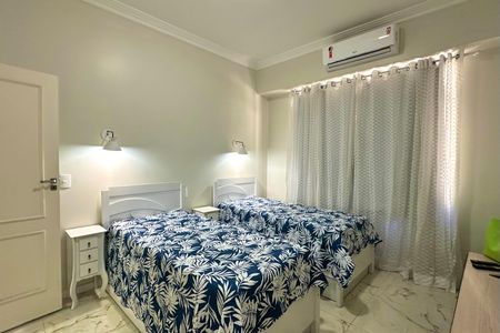 Apartamento à venda com 180m², 3 quartos e sem vaga Apartamento à venda com 180m², 3 quartos e sem vagaQuarto