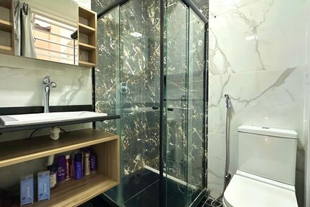 Apartamento à venda com 180m², 3 quartos e sem vaga Apartamento à venda com 180m², 3 quartos e sem vagaSuíte 1