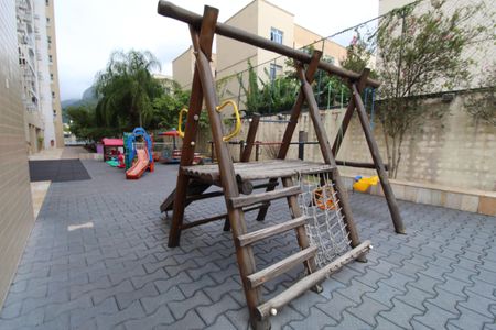 Apartamento para alugar com 60m², 2 quartos e 1 vagaÁrea comum - Playground