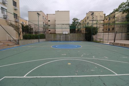 Apartamento para alugar com 60m², 2 quartos e 1 vagaÁrea comum - Quadra