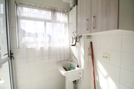 Apartamento para alugar com 60m², 2 quartos e 1 vagaÁrea de serviço