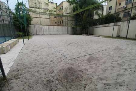 Apartamento para alugar com 60m², 2 quartos e 1 vagaÁrea comum - Quadra