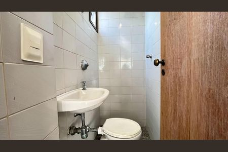 Apartamento à venda com 179m², 4 quartos e 4 vagasBanheiro