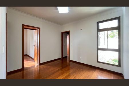 Apartamento à venda com 179m², 4 quartos e 4 vagasSuíte