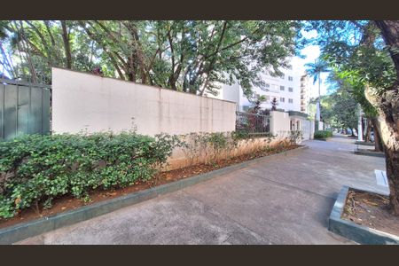 Apartamento à venda com 62m², 2 quartos e 1 vaga Apartamento à venda com 62m², 2 quartos e 1 vagaFachada