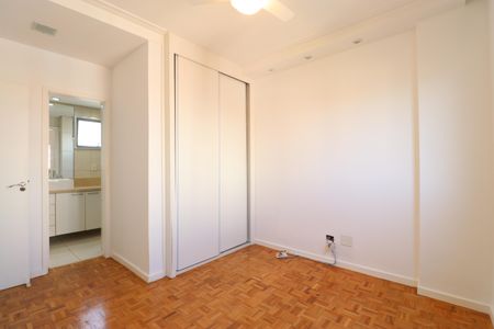 Apartamento à venda com 62m², 2 quartos e 1 vagaSuíte